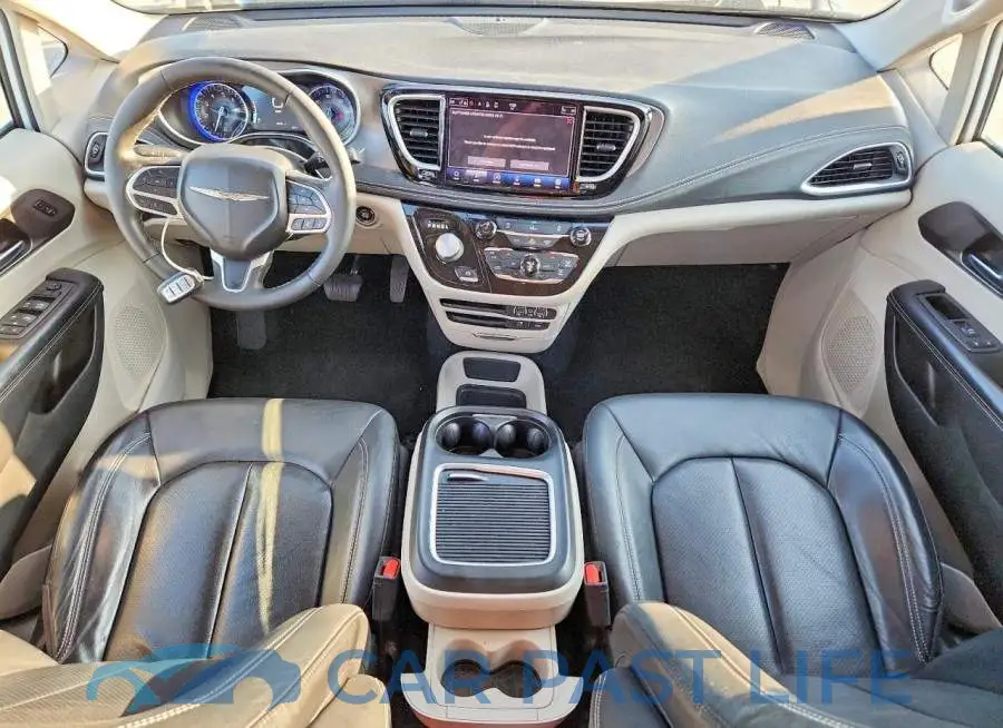2C4RC1BG5NR206376# 8