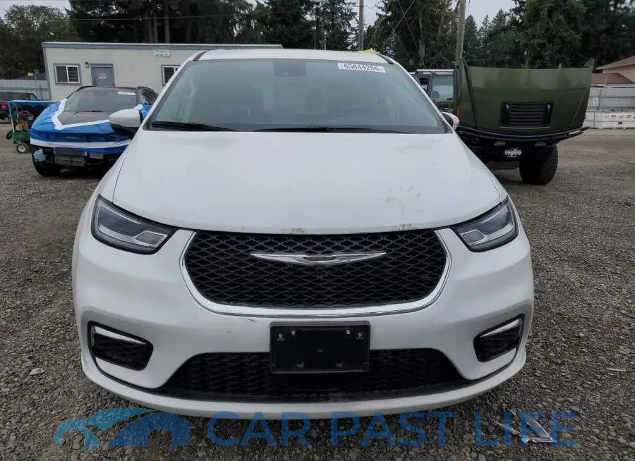 2C4RC1BG6PR598352# 5