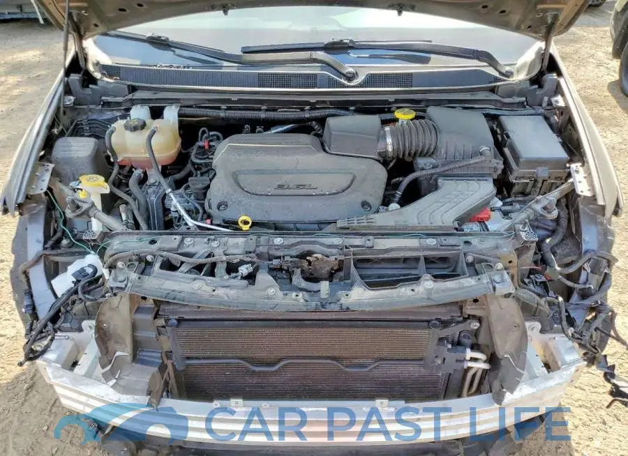 2C4RC1BG7NR106814# 12
