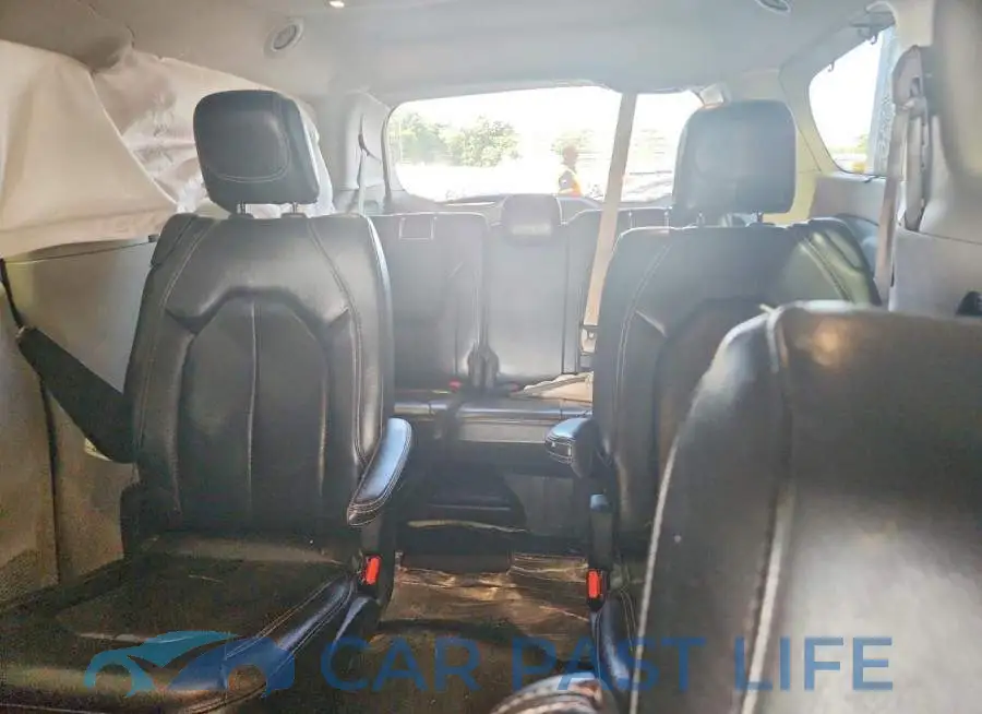 2C4RC1BG9NR143461# 10