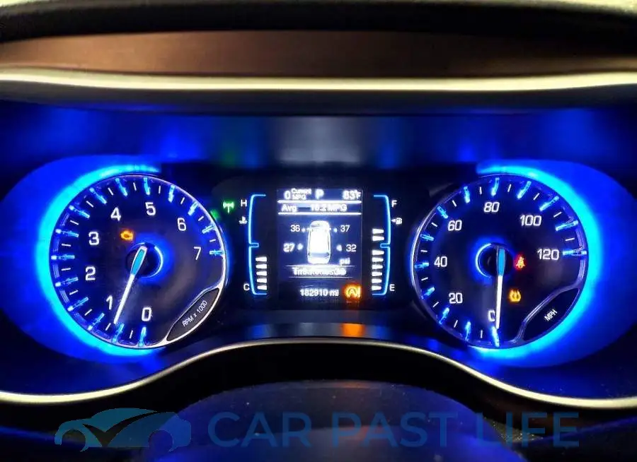 2C4RC1DG2HR689021# 9