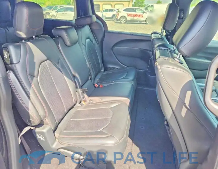 2C4RC1EG5LR113172# 11