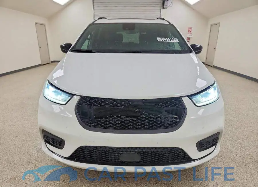 2C4RC1GG7SR509079# 5