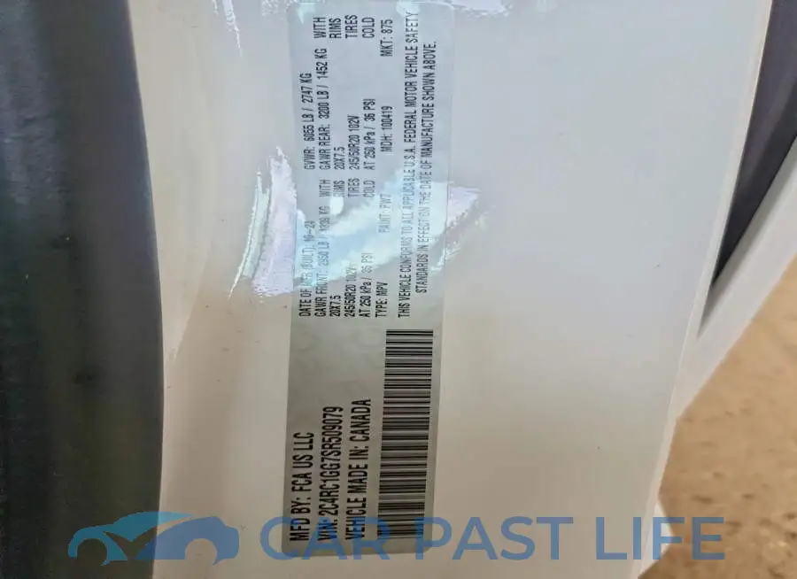 2C4RC1GG7SR509079# 13