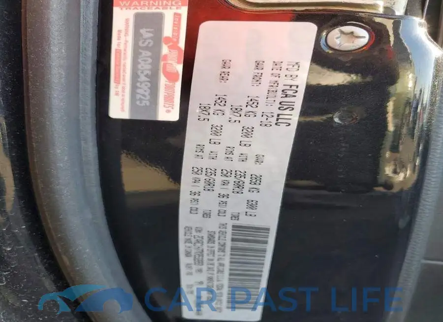 2C4RC1H77KR532893# 14