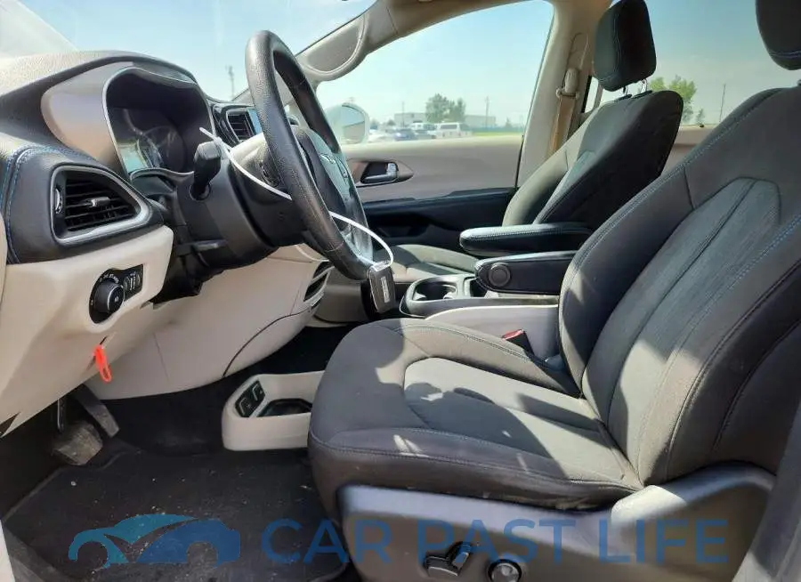 2C4RC3FG4MR564413# 7