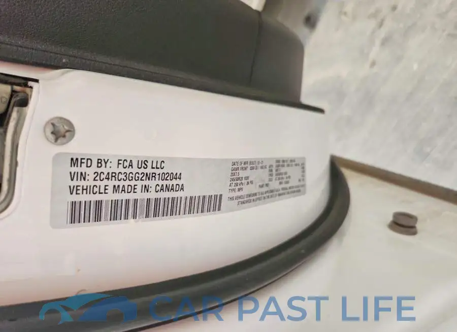 2C4RC3GG2NR102044# 13