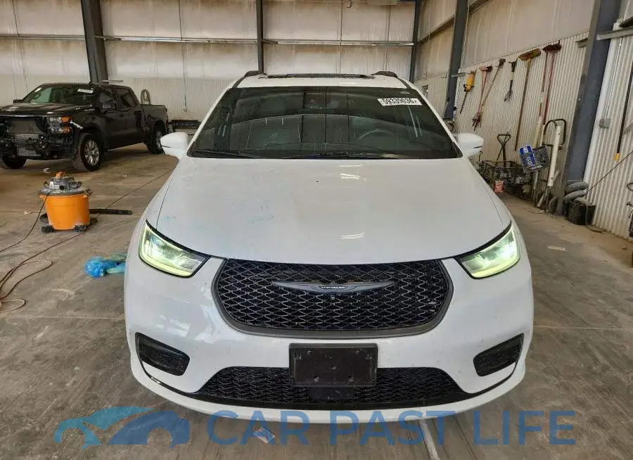 2C4RC3GG2NR102044# 5