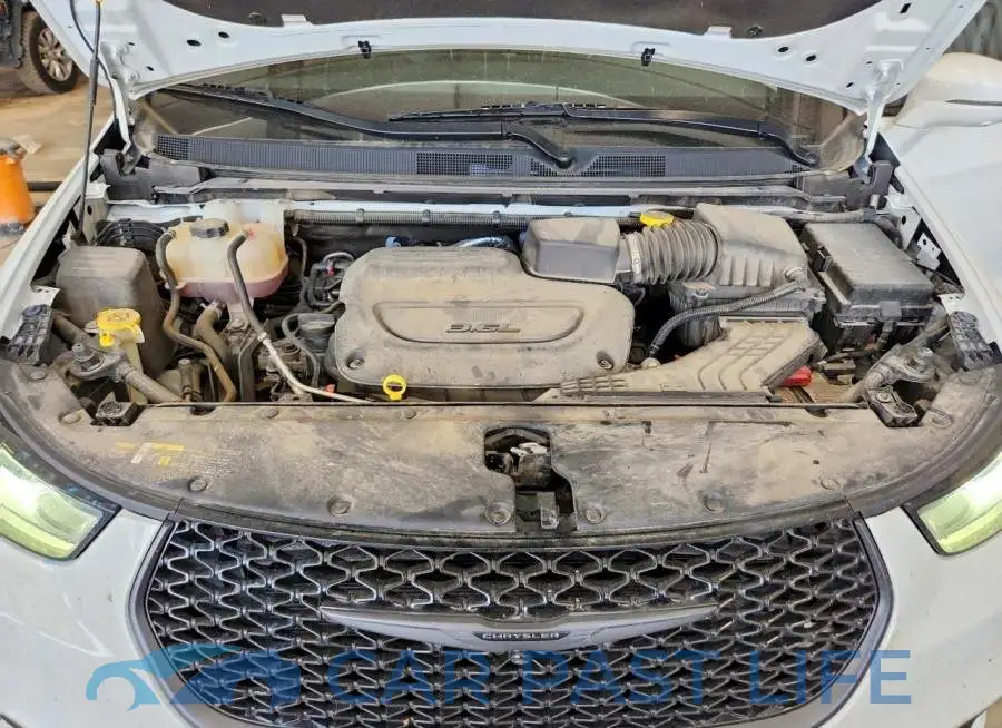 2C4RC3GG2NR102044# 12