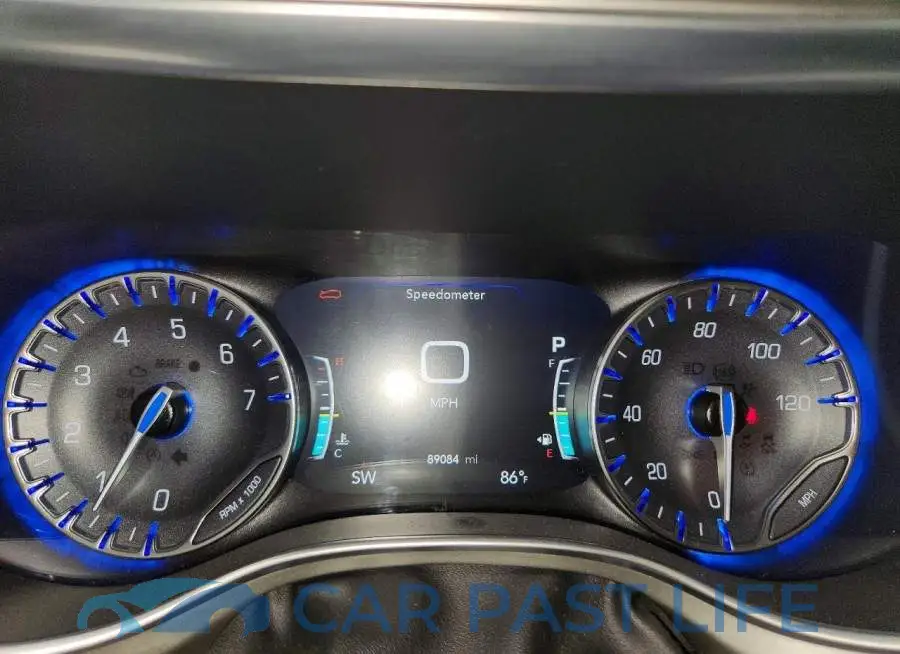 2C4RC3GG2NR102044# 9