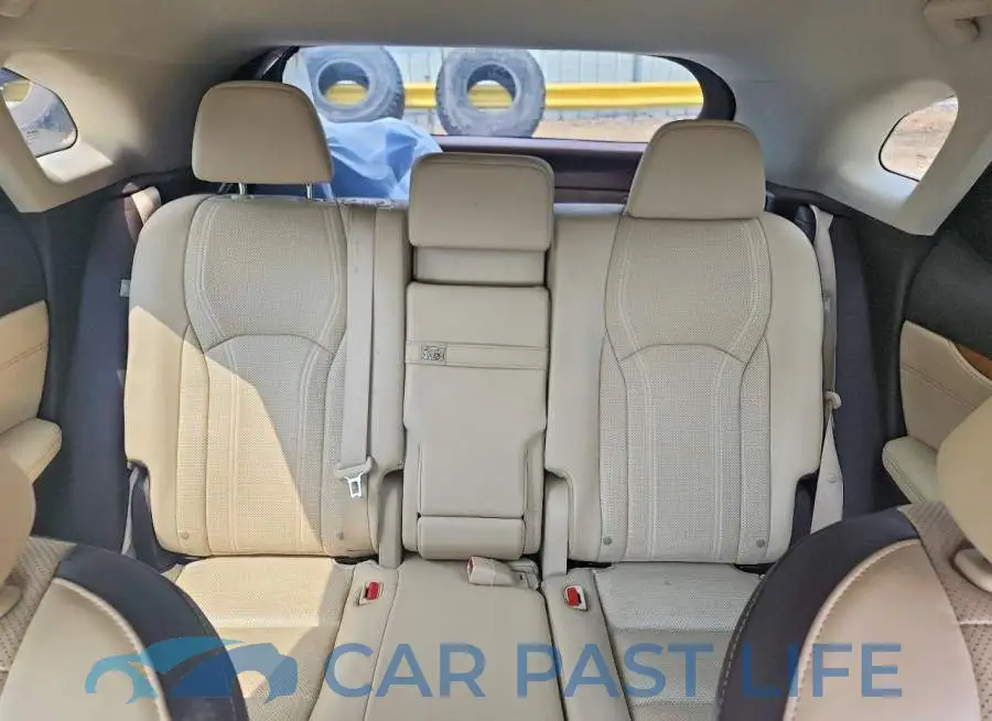 2T2ZZMCA4HC051958# 10
