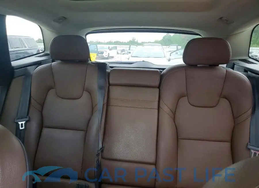 YV4102RK5L1597906# 10