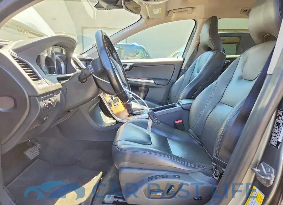 YV449MRU8H2039744# 7