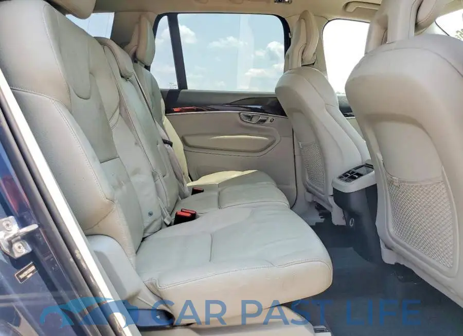YV4A22PK1J1359383# 11