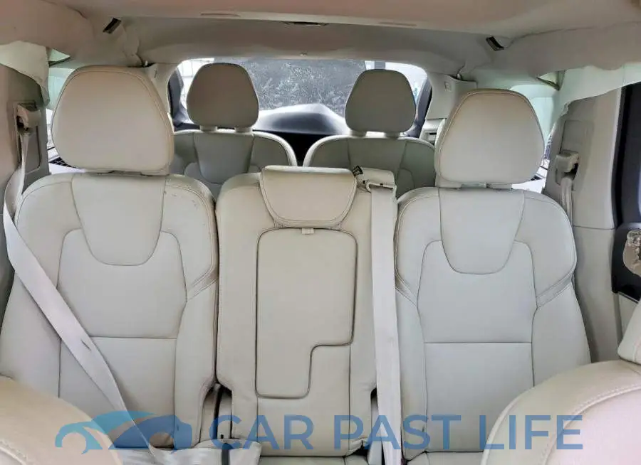 YV4A22PK2K1418135# 10