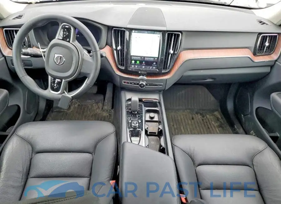 YV4L12RW7P1388990# 8