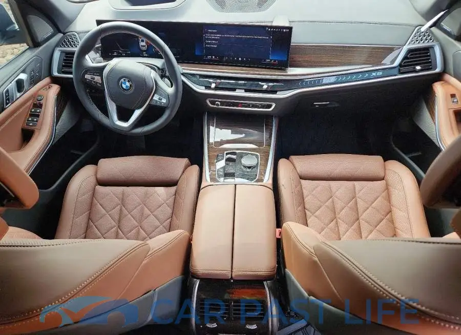5UX13EU0XT9165040# 8