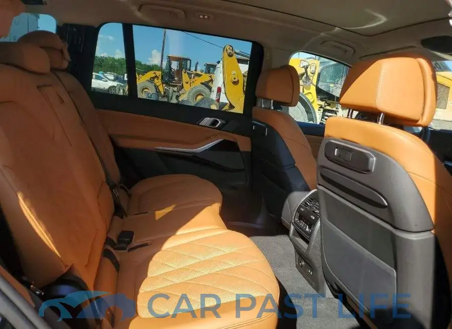 5UX23EM03S9Y33456# 10