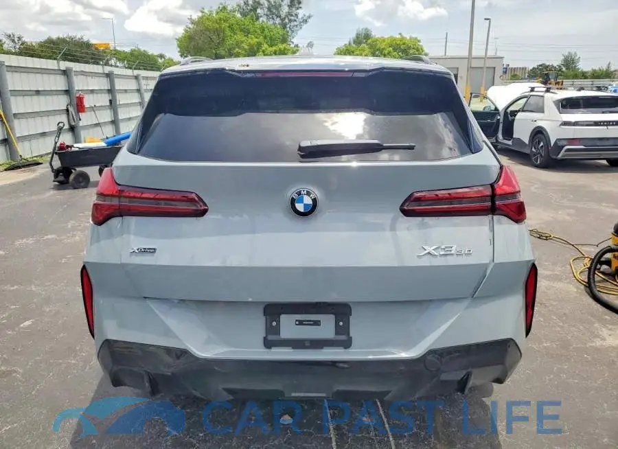 5UX53GP03T9512877# 6
