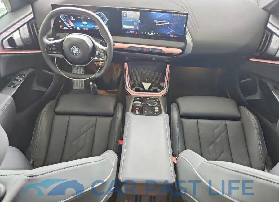 5UX53GP06T9329781# 8