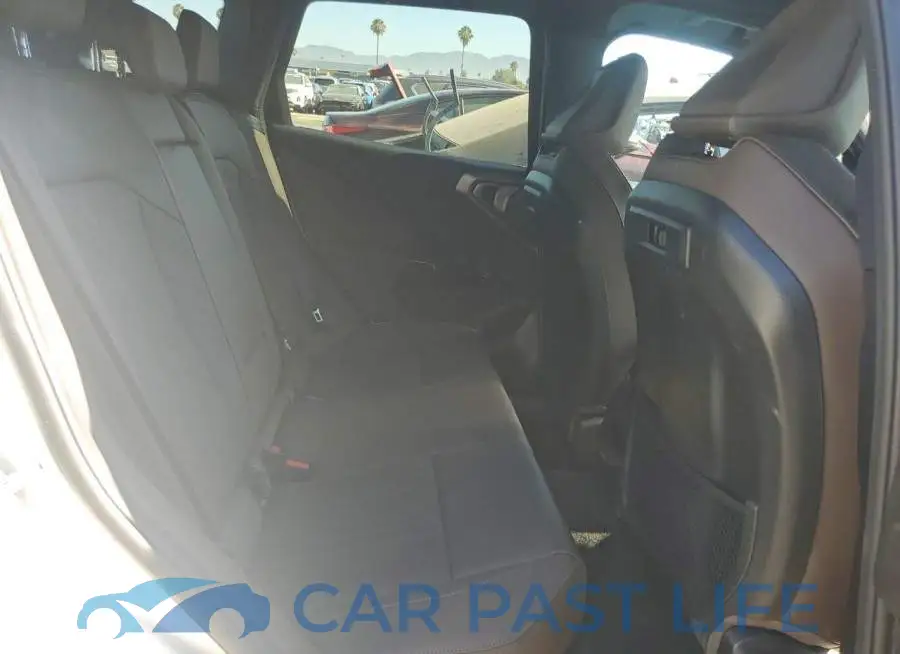 5UX53GP07T9348789# 11
