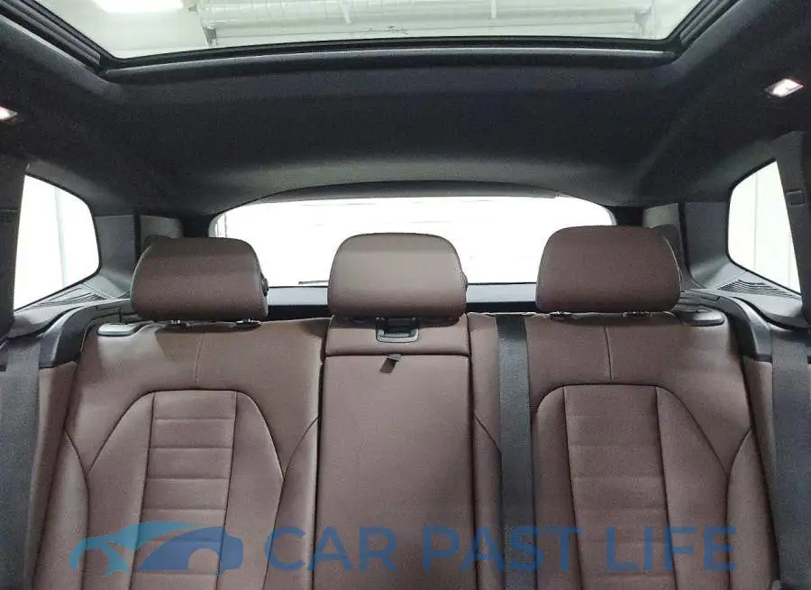 5UXTR9C58JLA13983# 10