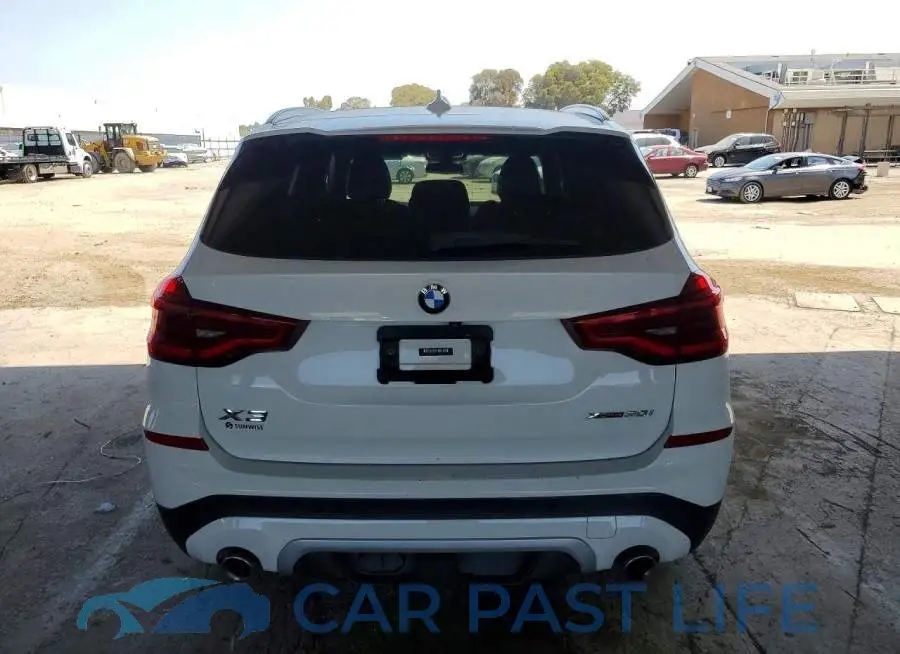 5UXTY5C01LLT34330# 6