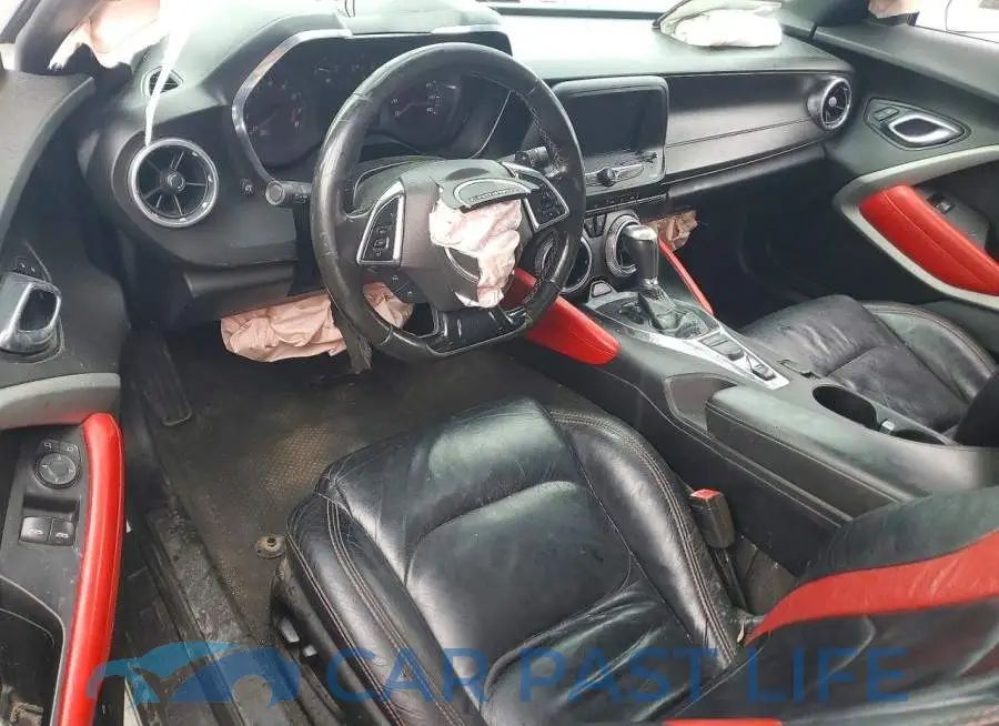 1G1FB1RS8J0103594# 8