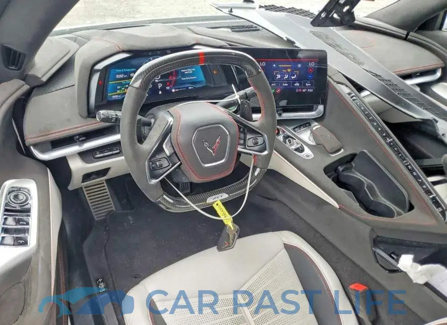 1G1YF3D3XP5700878# 8