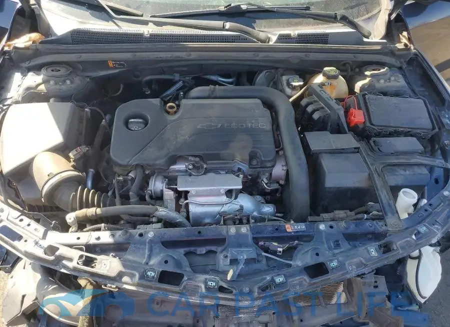 1G1ZB5ST1HF242433# 11