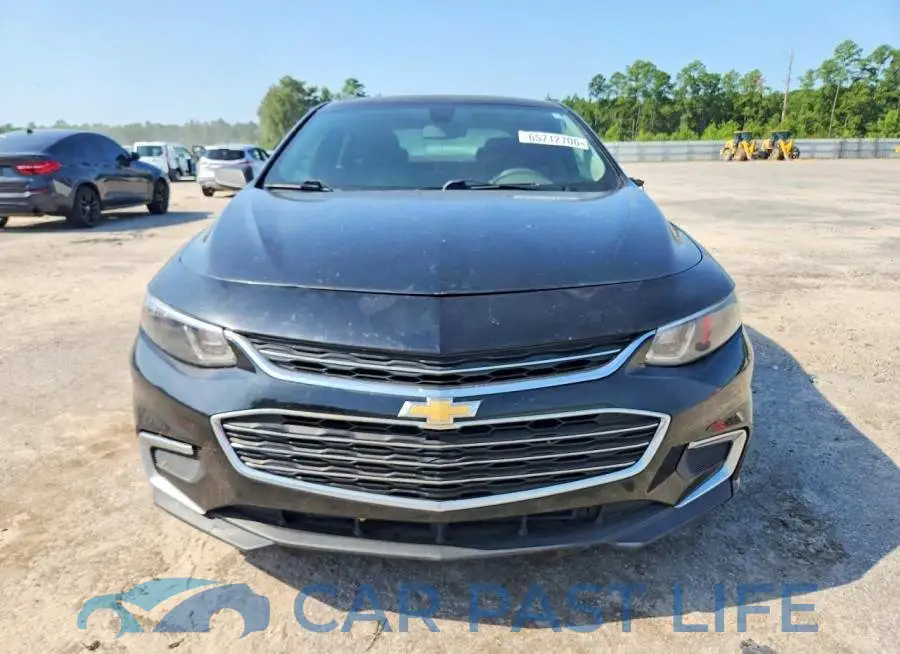 1G1ZB5ST3JF106424# 5