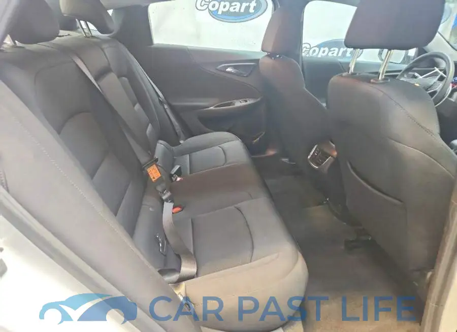 1G1ZD5ST1PF137464# 10