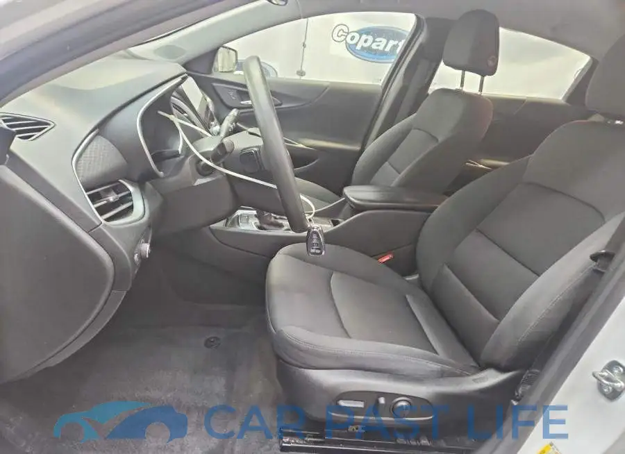 1G1ZD5ST1PF137464# 7