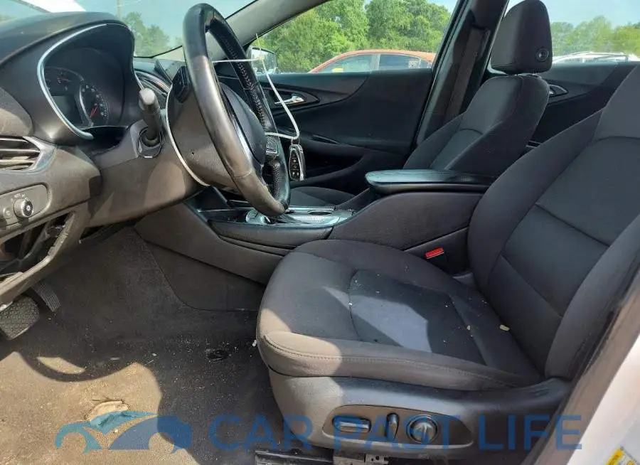 1G1ZD5ST3JF101881# 7