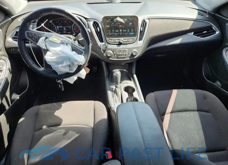 1G1ZD5ST7JF157547# 8