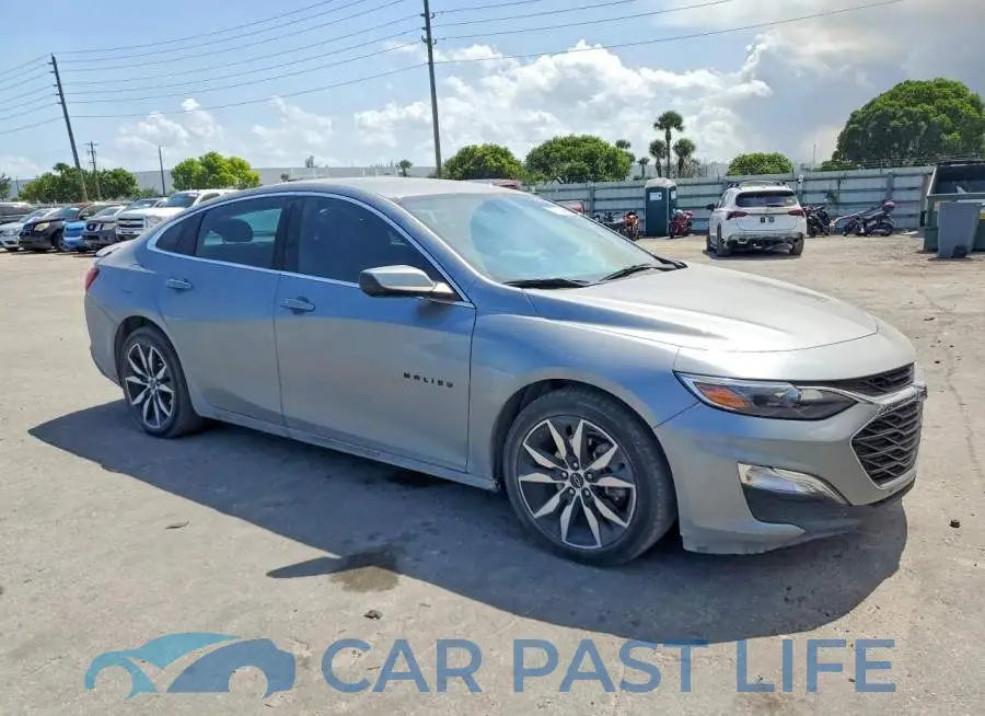 1G1ZG5ST8RF160170# 4