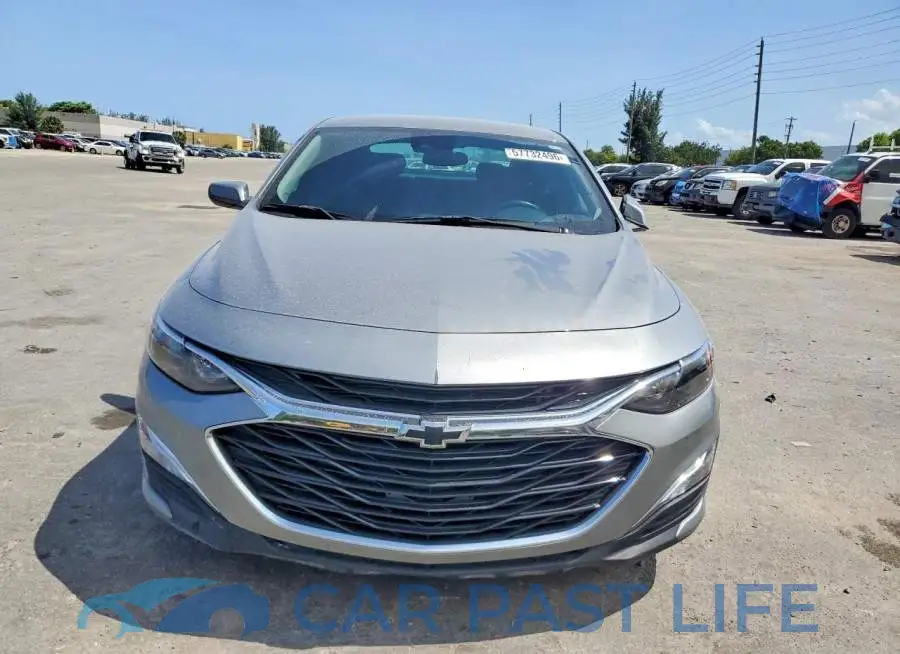 1G1ZG5ST8RF160170# 5