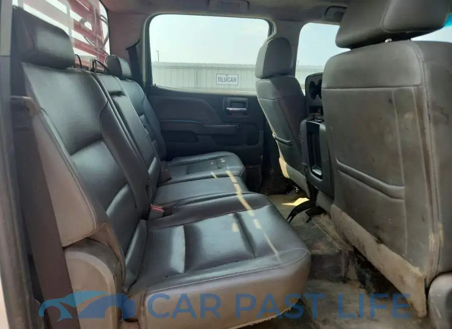 1GC1KUEY9JF225763# 10