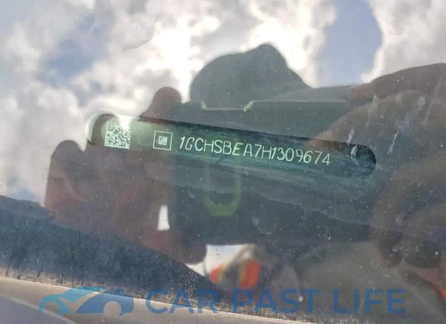 1GCHSBEA7H1309674# 12