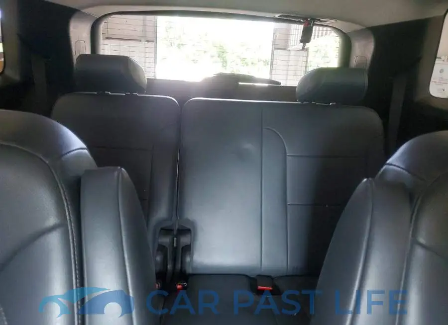 1GNERKKW1JJ159573# 10