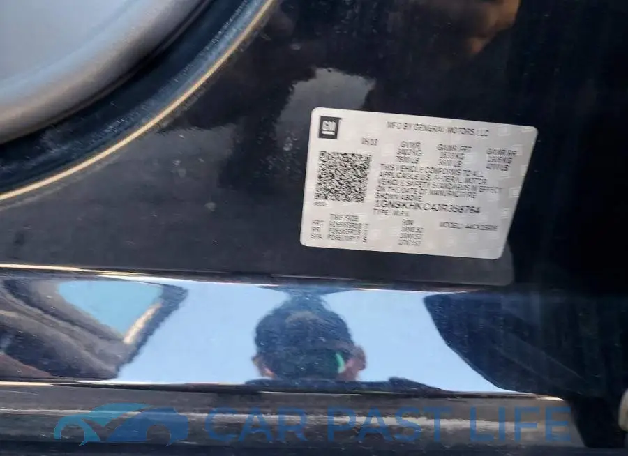 1GNSKHKC4JR358764# 13