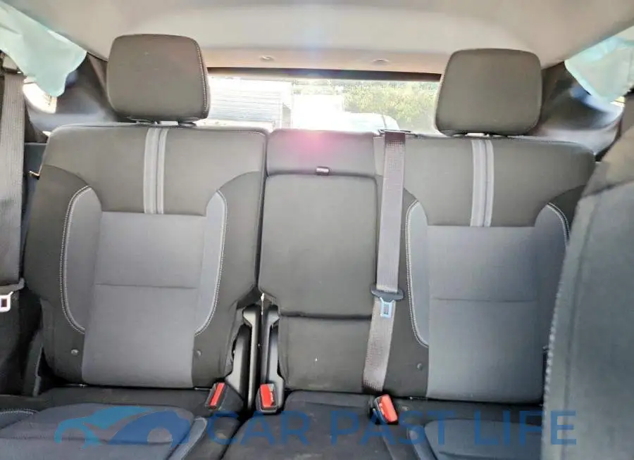 3GNKBCR46TS162570# 10