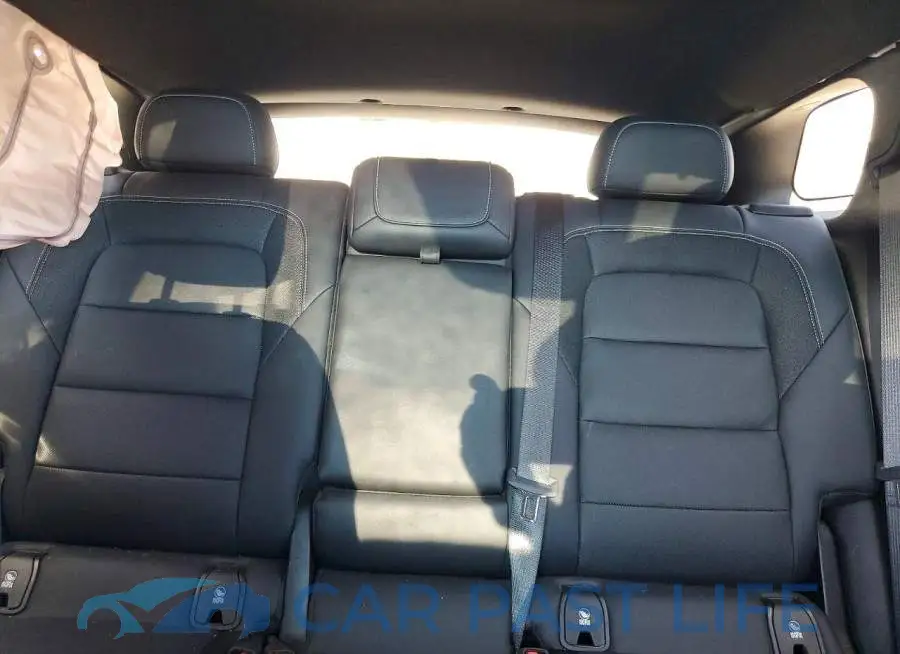 3GNKDBRJ6RS218381# 10