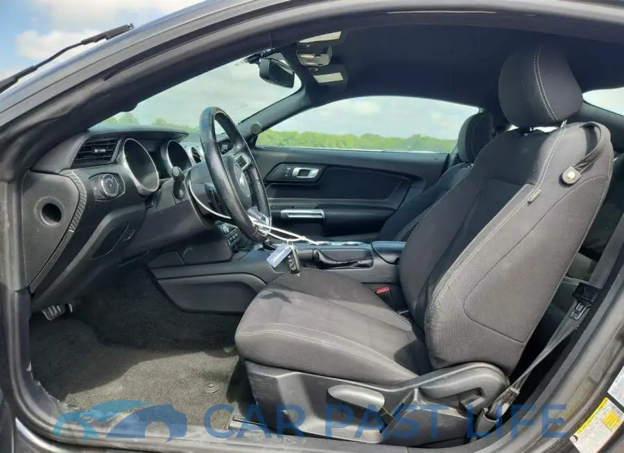 1FA6P8TH3J5120889# 7