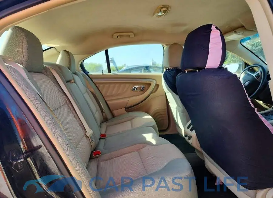 1FAHP2E81HG113697# 10
