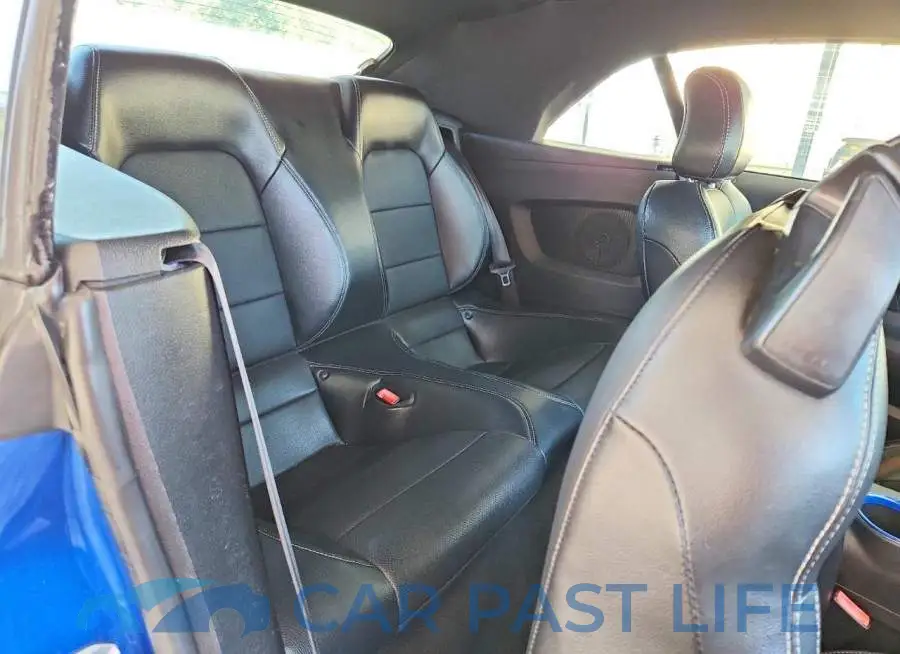 1FATP8UH6J5155380# 10
