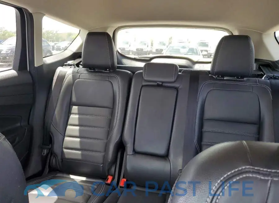 1FMCU0J93KUA30289# 10