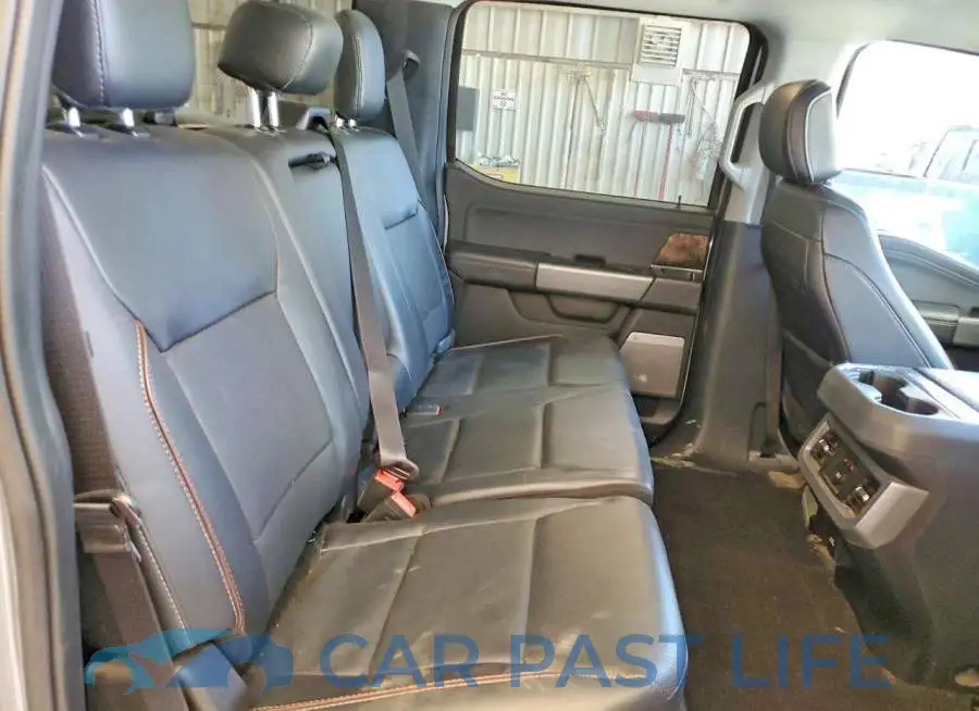 1FT8W3DT5PED72065# 10