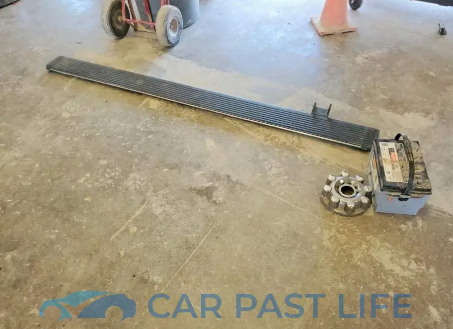 1FT8W3DT5PED72065# 12