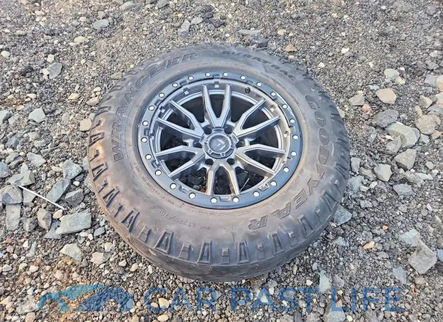 1C6SRFLT8NN120881# 12